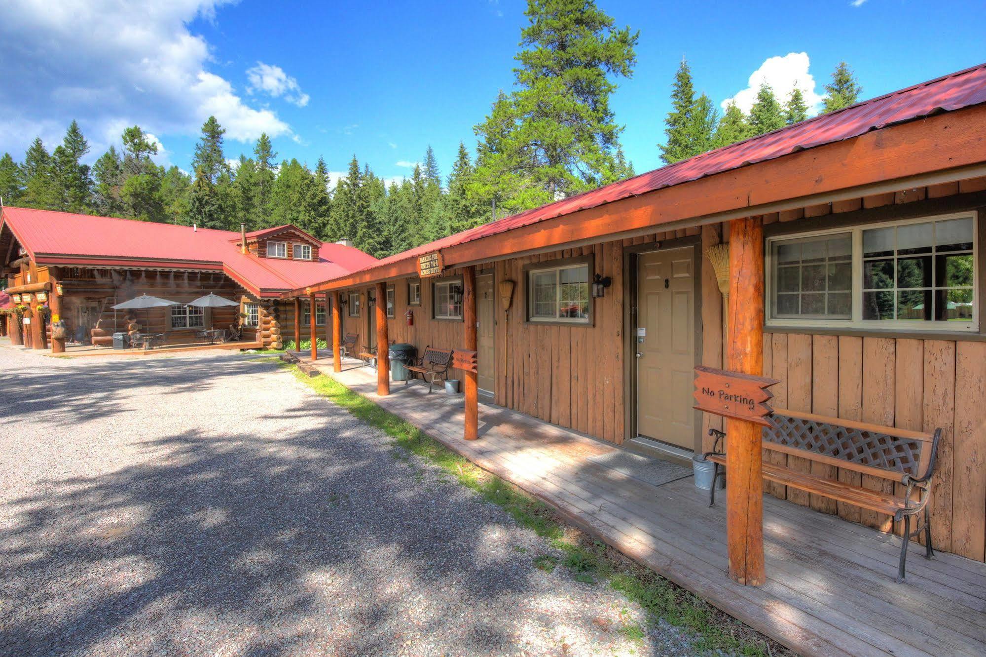Historic Tamarack Lodge Hungry Horse Экстерьер фото